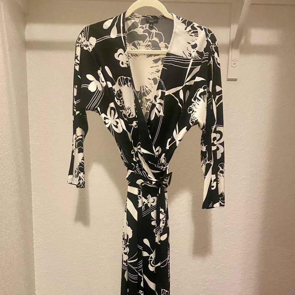 Black and white jersey dress